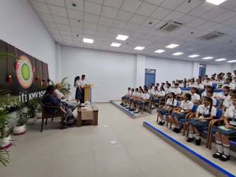 interaction-with-sir-10