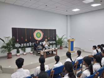 interaction-with-sir-7